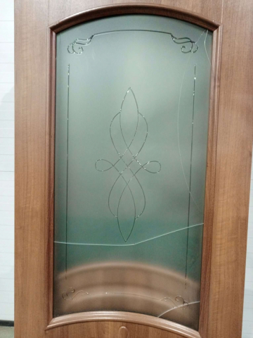 Дверь Выставочный образец орех №54: Битое стекло