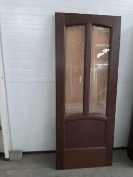 Дверь Выставочный образец орех №428